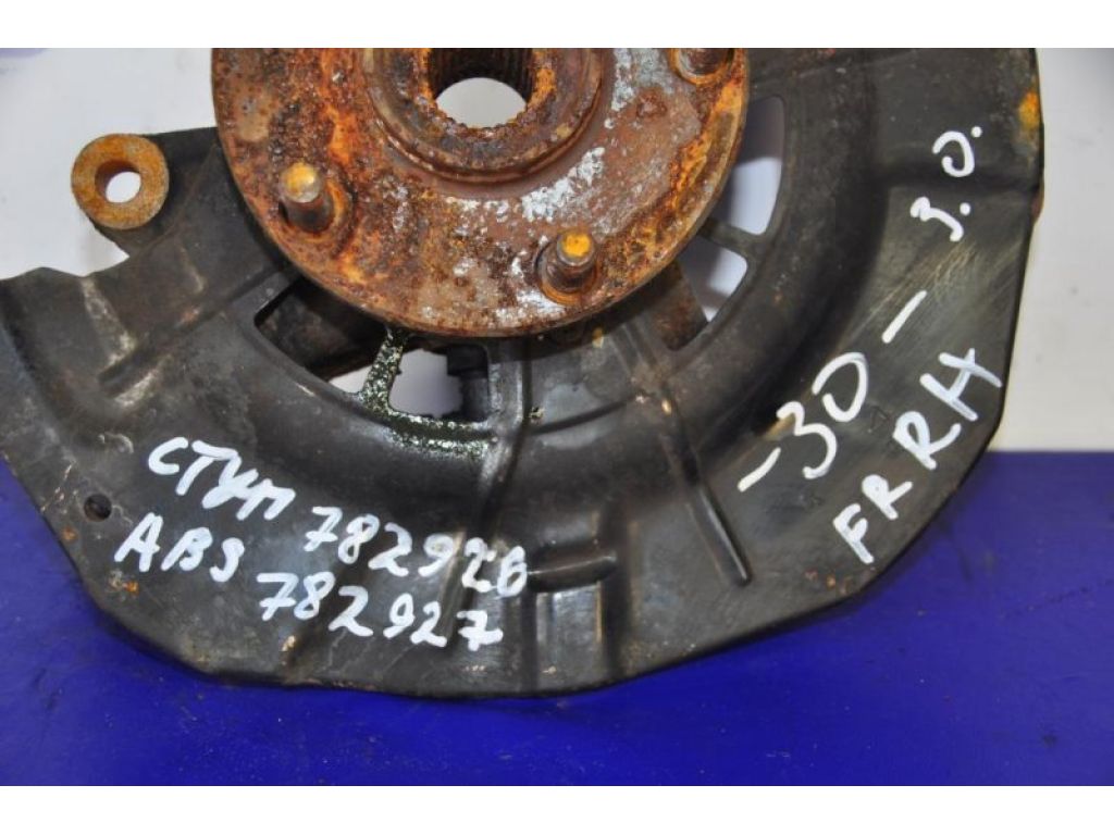 43211-39045 | Кулак поворотный передн. прав. TOYOTA CAMRY 30 02-06 - Фото 2