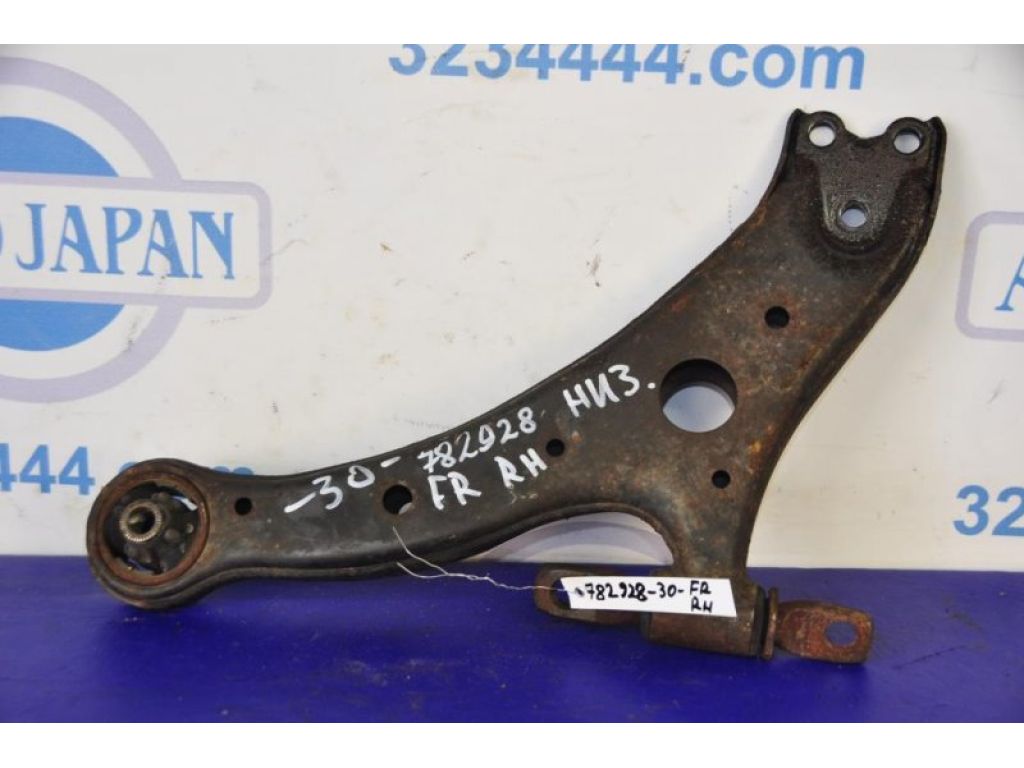 48068-06070 | Важіль передньої підвіски нижній прав. TOYOTA CAMRY 30 02-06
