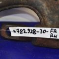 48068-06070 | Важіль передньої підвіски нижній прав. TOYOTA CAMRY 30 02-06 - Прев'ю 2