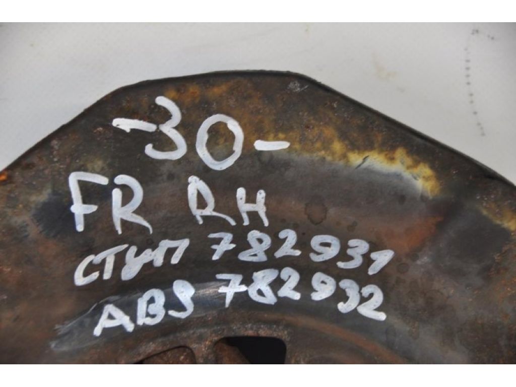 43211-39045 | Кулак поворотный передн. прав. TOYOTA CAMRY 30 02-06 - Фото 2