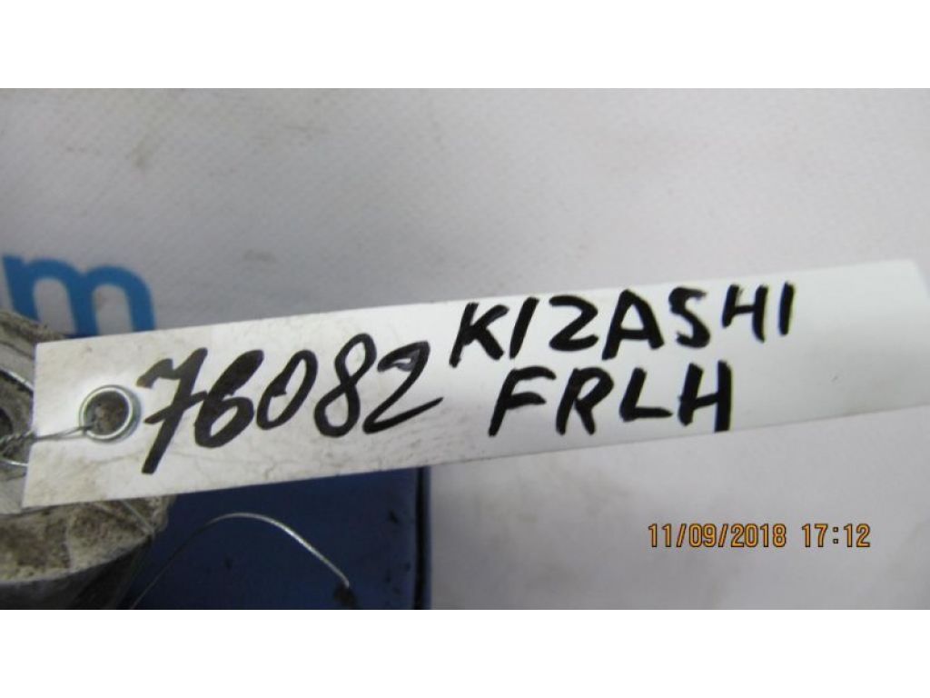 45150-57L00 | Кулак поворотный передн. лев. SUZUKI KIZASHI 09-14 - Фото 2