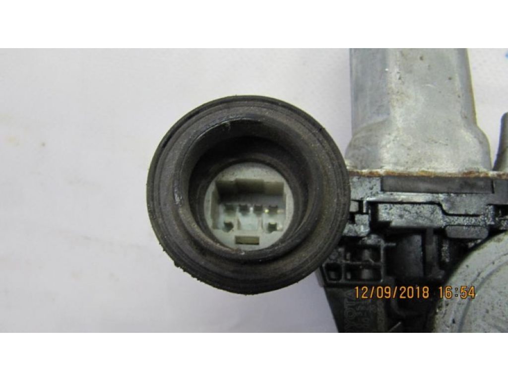 69801-52070 | Стеклоподъемник задн. прав. TOYOTA PRIUS - 20 03-11 - Фото 3