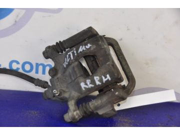 Суппорт тормозной задн. прав. NISSAN ALTIMA L32 07-12