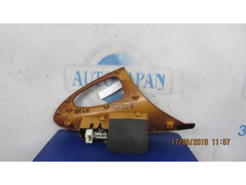 84810-52030 | Кнопка стеклоподъемника задн. лев. TOYOTA CAMRY 40 06-11