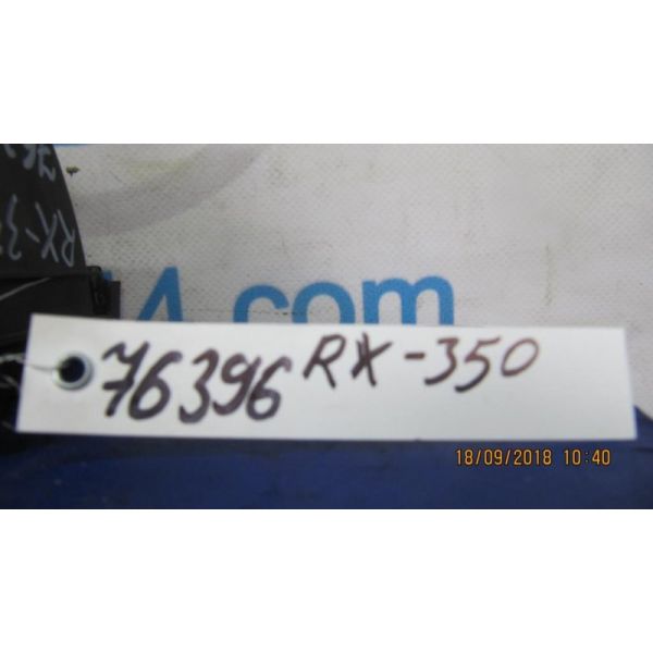 Бардачок LEXUS RX300/330/350/400 03-09 55620-0E030 — 2