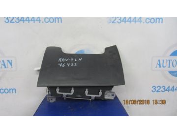 Подушка безопасности пассажира TOYOTA RAV4 00-05