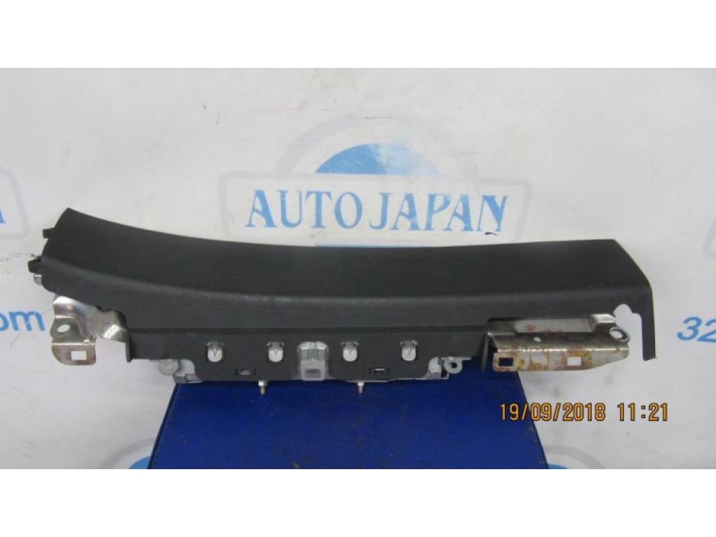 73990-33010-C0 | Подушка безопасности в колени передн. прав. LEXUS GS350 GS300 05-11