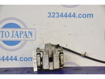 Суппорт тормозной задний правый TOYOTA CAMRY 55 14-17