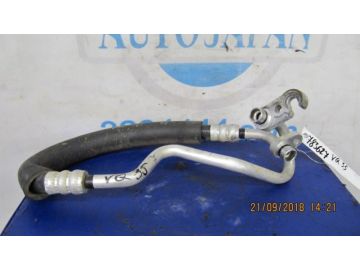 Трубка кондиціонеру INFINITI M35/M45 04-10
