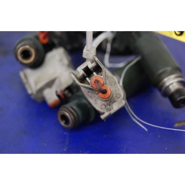 Форсунка паливна TOYOTA CELICA 99-06 23209-22040 — 3
