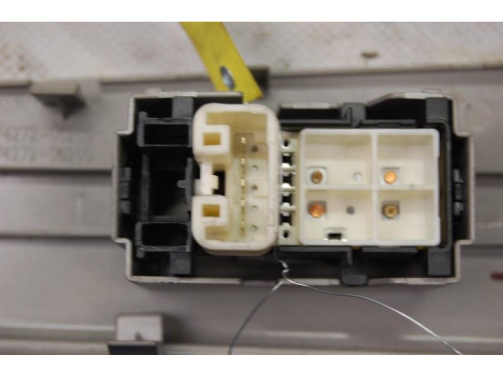 84810-06030 | Кнопка склопідіймача TOYOTA CAMRY 50 12-15 - Фото 4