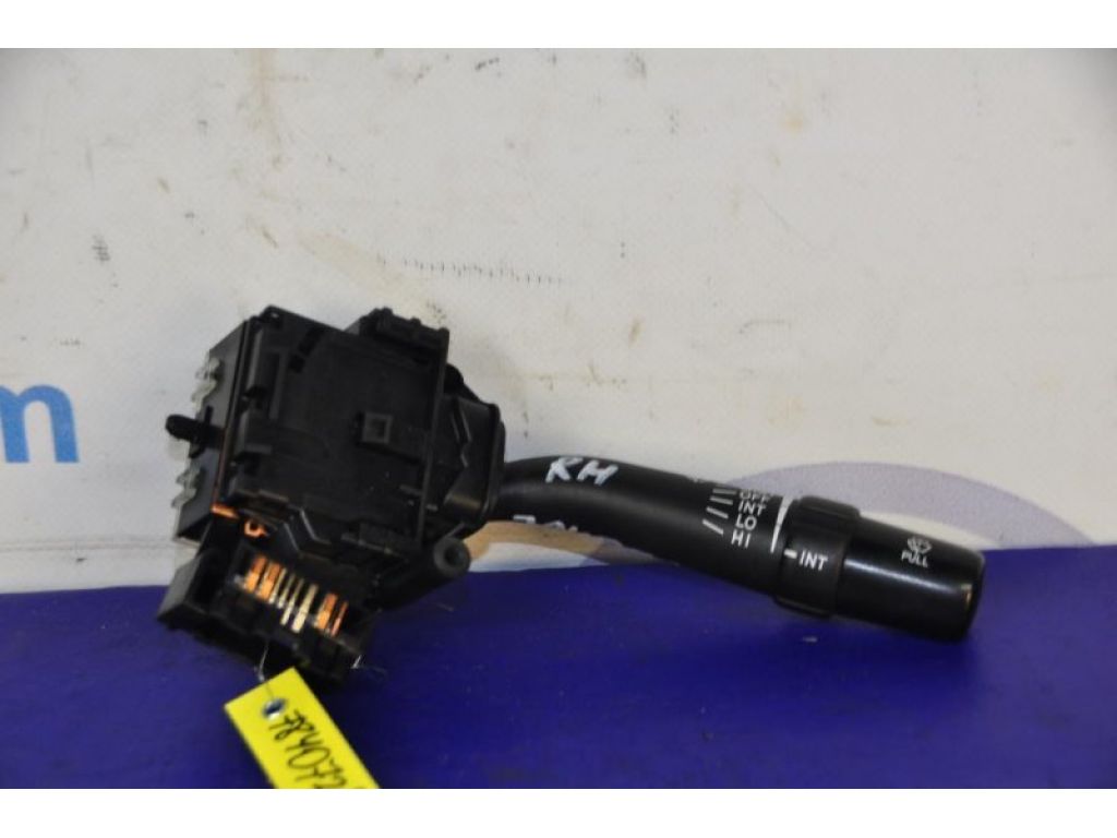 84652-21030 | Підрульовий перемикач прав. SCION TC 04-10