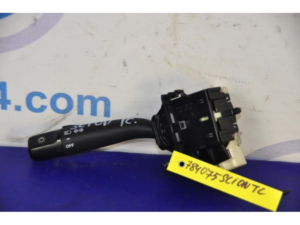 84140-20670 | Підрульовий перемикач лів. SCION TC 04-10