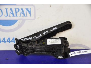 Педаль газу VOLKSWAGEN JETTA USA 10-17