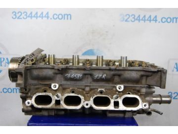 Головка блоку циліндрів TOYOTA COROLLA 150 06-13