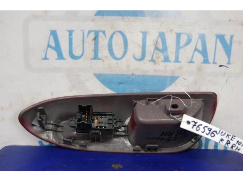 82860-1KA0A | Кнопка стеклоподъемника задн. прав. NISSAN JUKE 10-19 - Фото 3