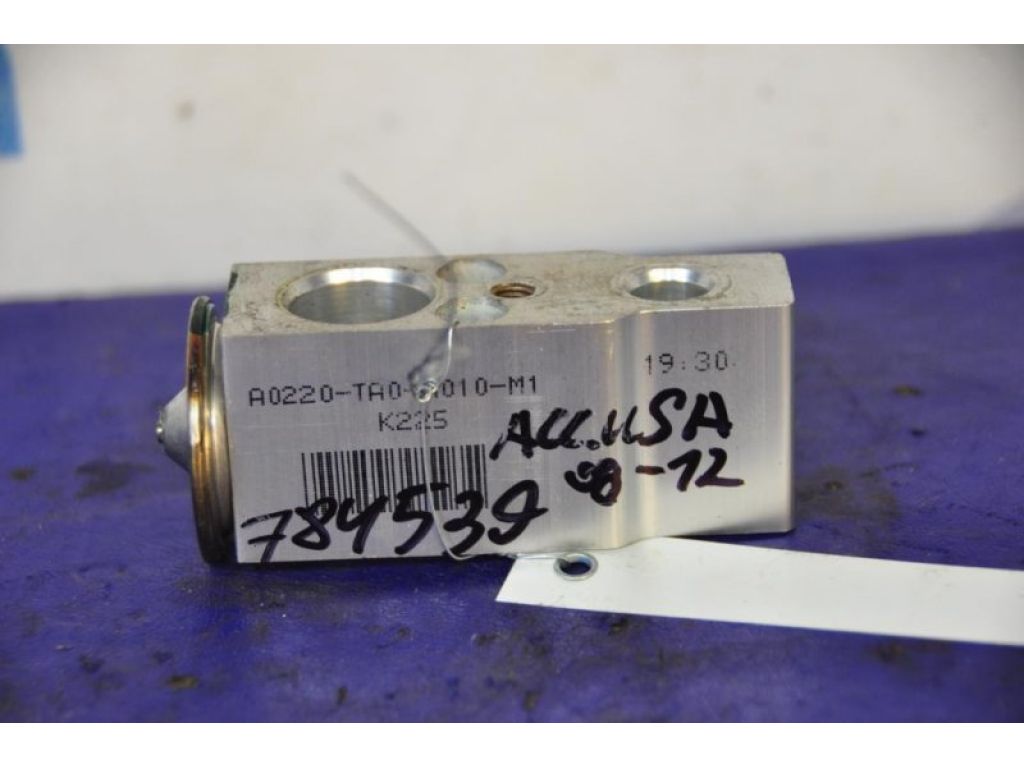 A0220-TA0-N010-M1 | Клапан кондиционера HONDA ACCORD USA 07-12