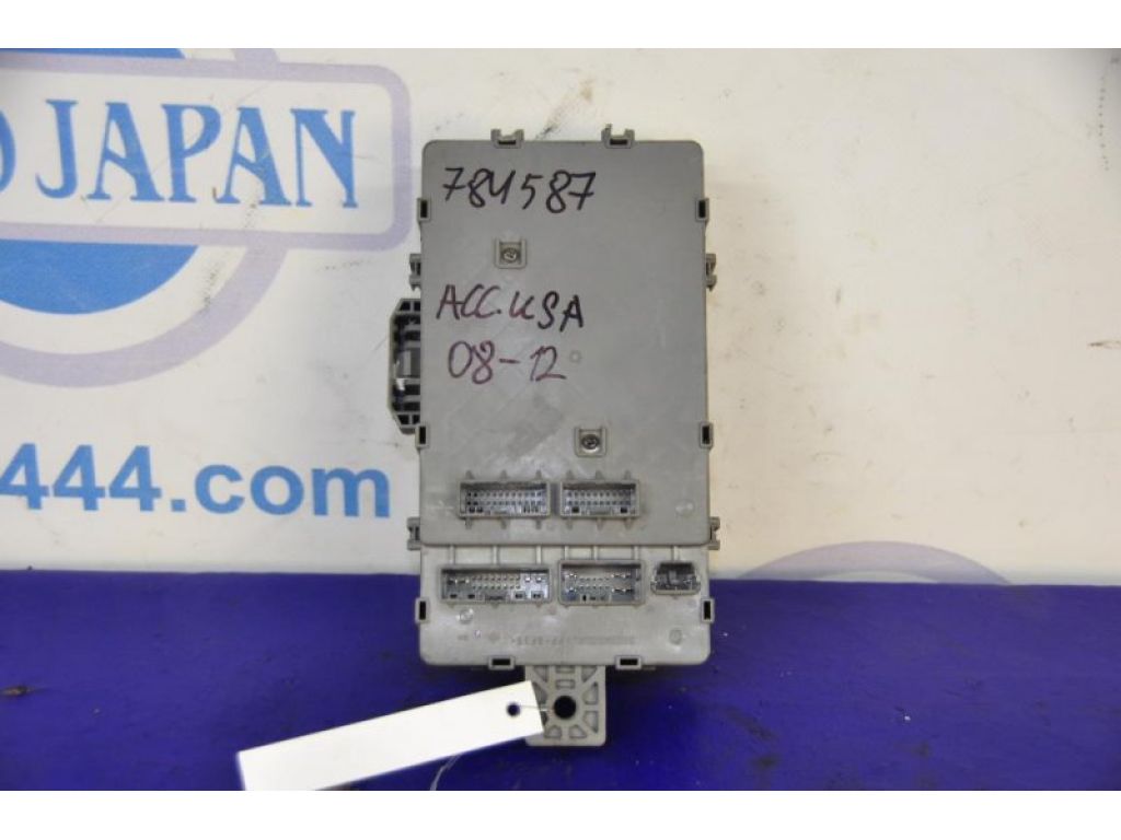 38200-TA0-A51 | Блок предохранителей салон HONDA ACCORD USA 07-12 - Фото 2