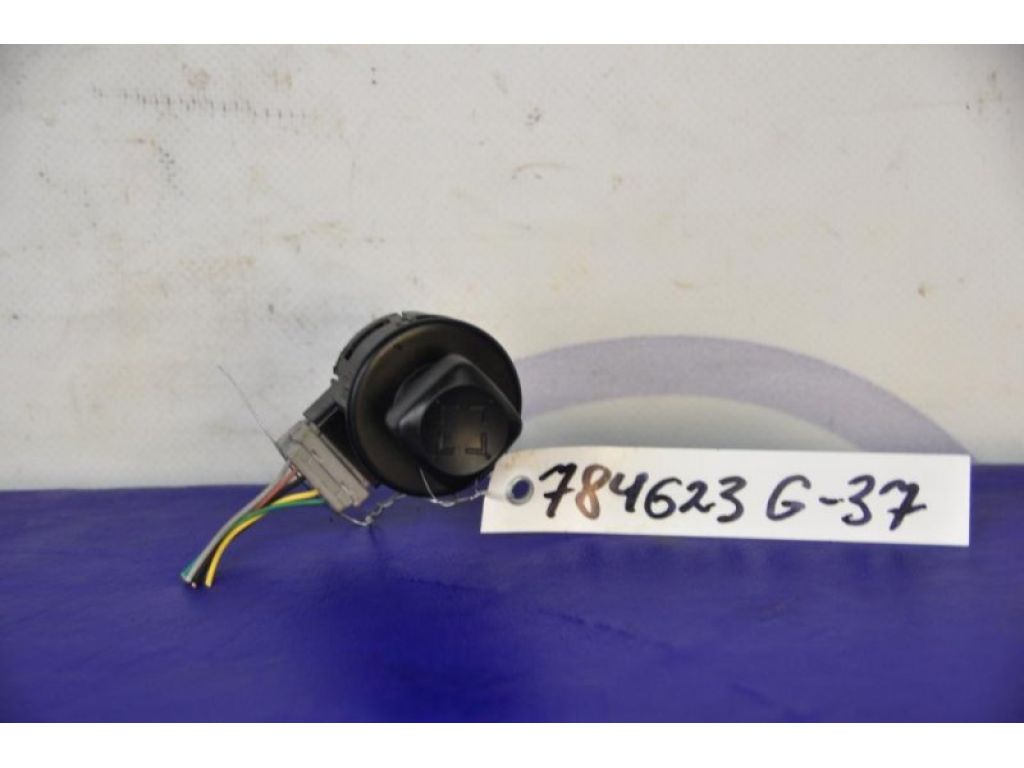 25315-JK01A | Кнопка регулювання кермової колонки INFINITI G25/G35/G37/Q40 06-14