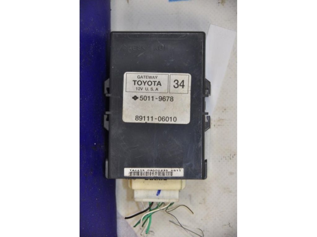 89111-06010 | Блок электронный TOYOTA CAMRY 50 12-15