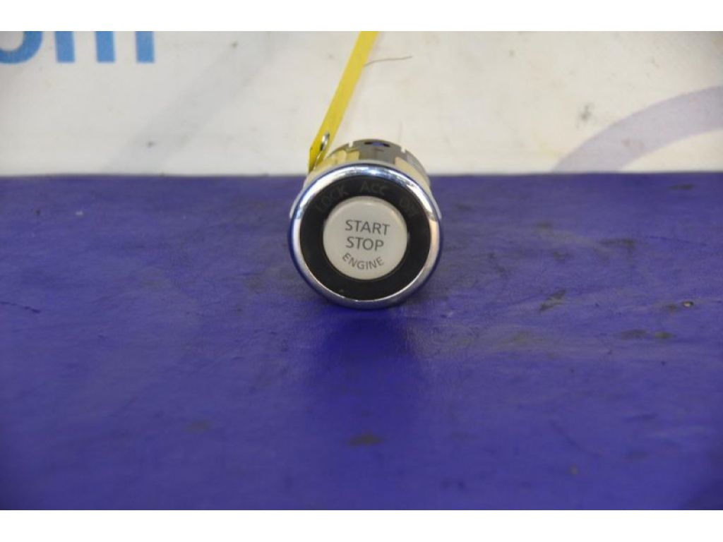 Кнопка Start-Stop INFINITI G35 03-07