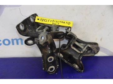 Петля двері HYUNDAI ELANTRA HD 06-11