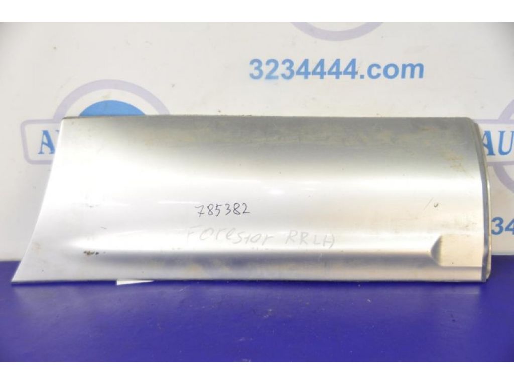 Накладка двери SUBARU FORESTER SG 02-07