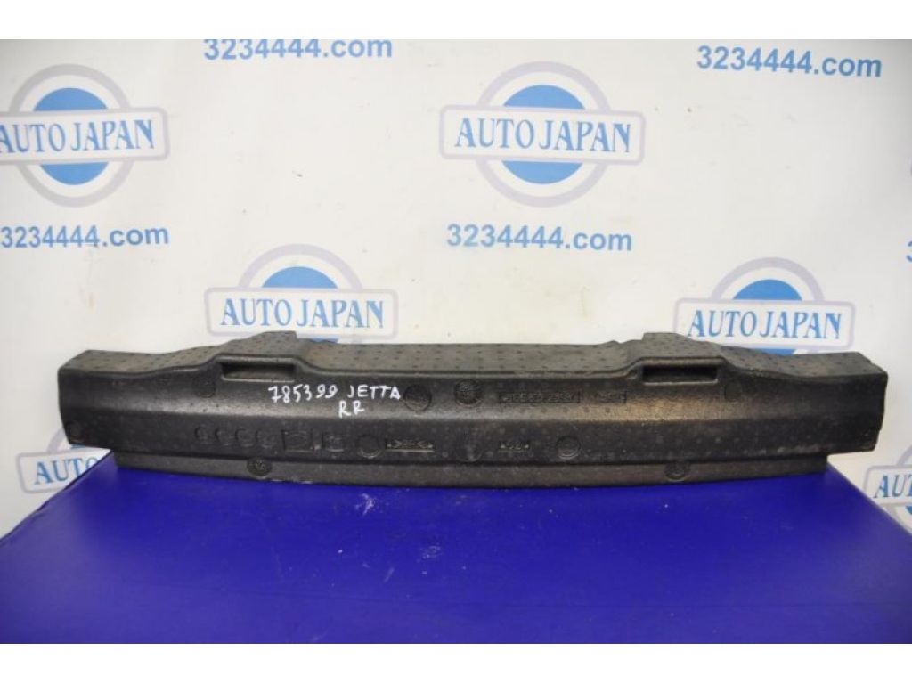 5C6 807 251 B | Наполнитель бампера задний VOLKSWAGEN JETTA USA 10-17