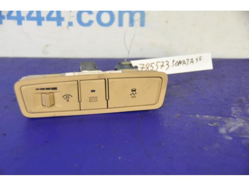 Блок кнопок торпедо HYUNDAI SONATA YF 10-14