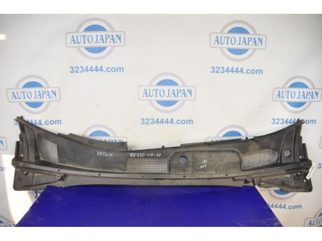 55781-33260 | Пластик под лобовое стекло / Жабо LEXUS ES350 06-12