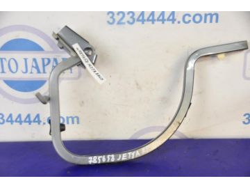 Петля кришки багажника лів. VOLKSWAGEN JETTA USA 10-17