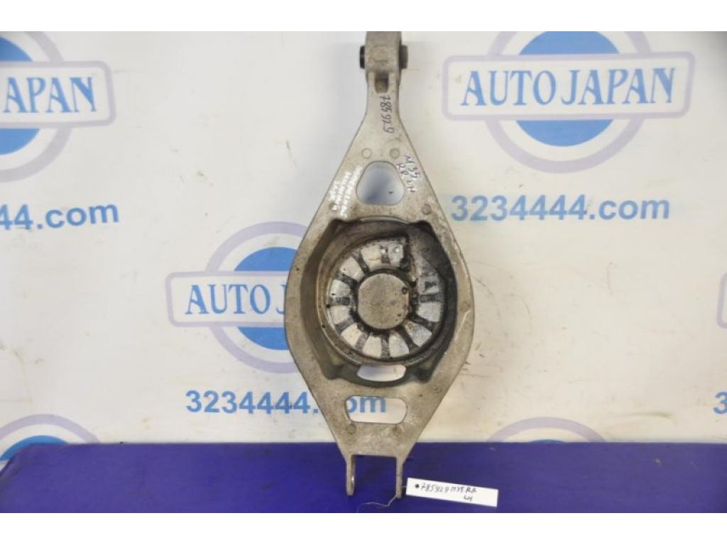 551B0-EG000 | Рычаг задней подвески поперечный нижний лев. INFINITI M35/M45 04-10