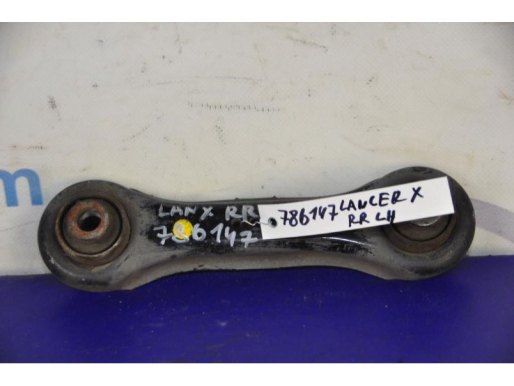 4117A005 | Важіль задньої підвіски нижній поперечний лів. MITSUBISHI LANCER X 10 07-15