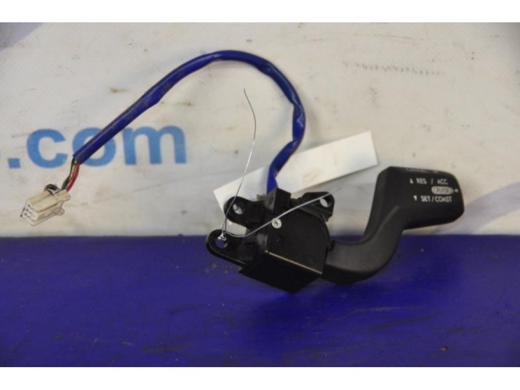 83151SA000 | Переключатель круиз-контроля SUBARU FORESTER SG 02-07