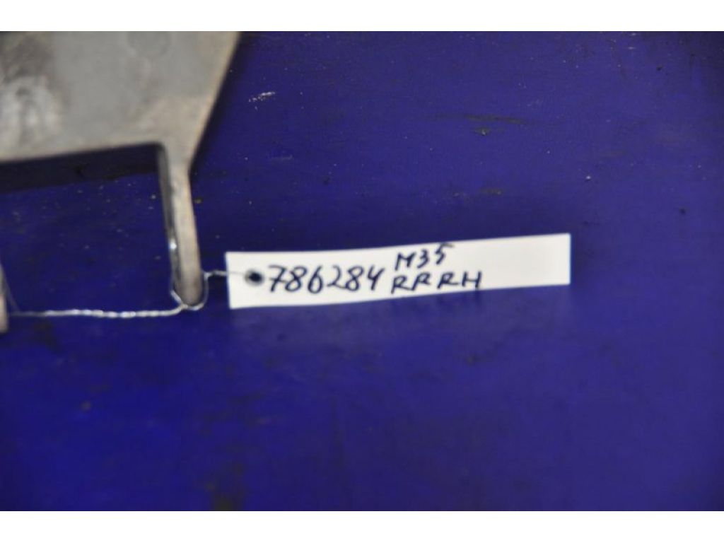 551B0-EG000 | Важіль задньої підвіски нижній поперечний прав. INFINITI M35/M45 04-10 - Фото 3