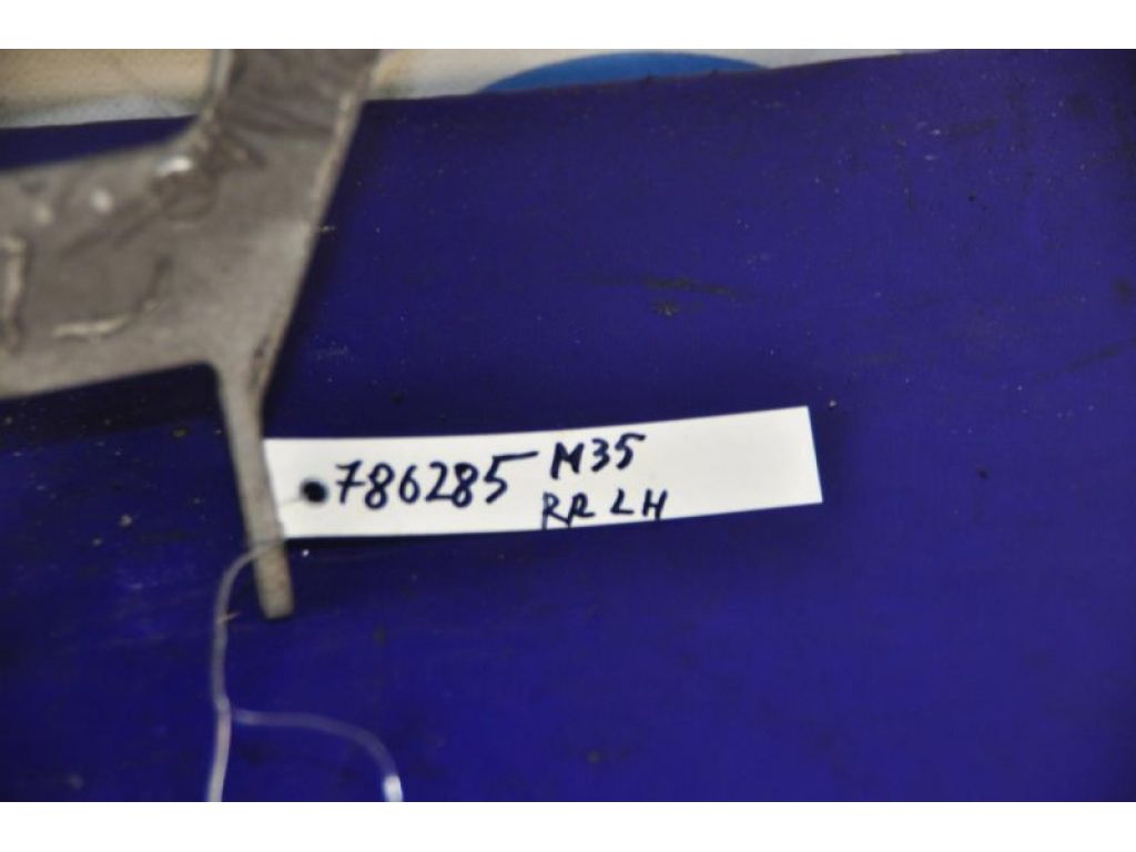 551B0-EG000 | Важіль задньої підвіски нижній поперечний лів. INFINITI M35/M45 04-10 - Фото 2