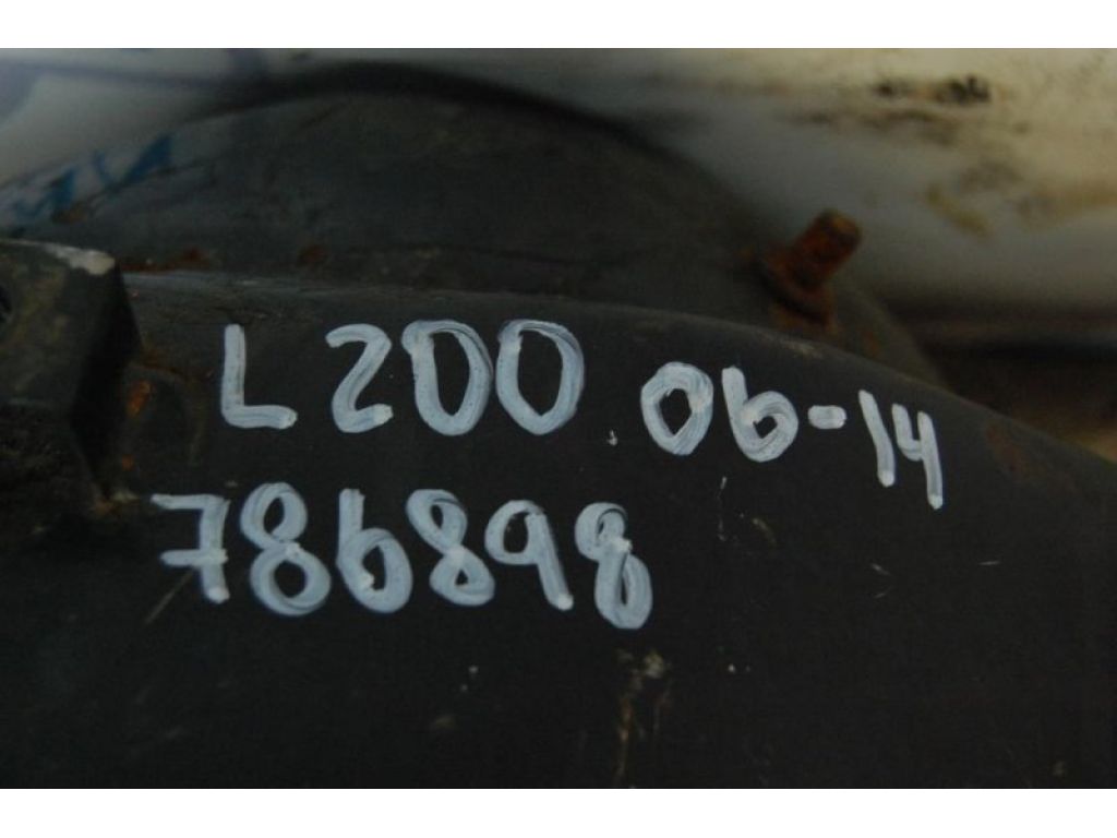 MB527135 | Міст задній MITSUBISHI L200 06-14 - Фото 2