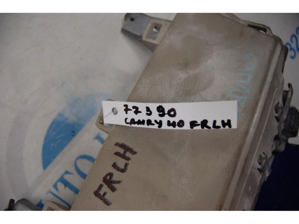 73900-06010-E0 | Подушка безопасности в колени лев. TOYOTA CAMRY 40 06-11 - Фото 2