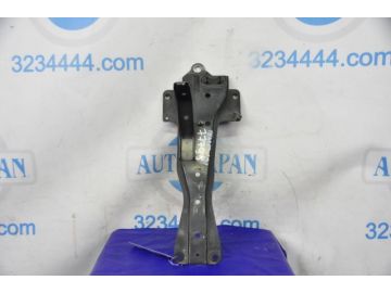 Кронштейн замка капота NISSAN TEANA J31 03-07