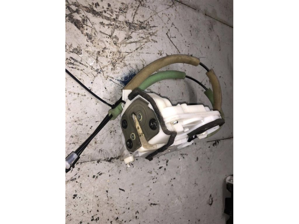 G44A-73-310A | Замок двері задн. лів. MAZDA 6 GJ 12- - Фото 2