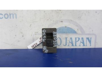 Кнопка стеклоподъемника задн. INFINITI QX56 / TITAN / ARMADA 04-16