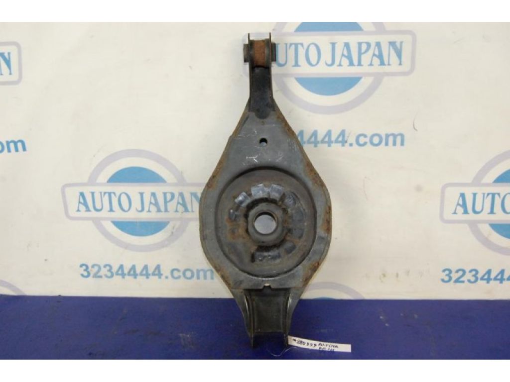 551B0-ZX00B | Рычаг задней подвески поперечный нижний лев. NISSAN ALTIMA L32 07-12