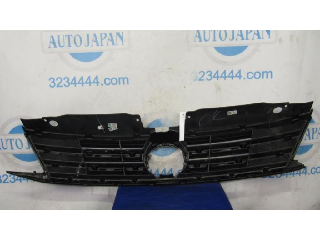 5C6 853 651 | Решетка радиатора VOLKSWAGEN JETTA USA 10-17 - Фото 3