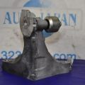 30450AA000 | Кронштейн КПП прав. SUBARU LEGACY BN 14-18