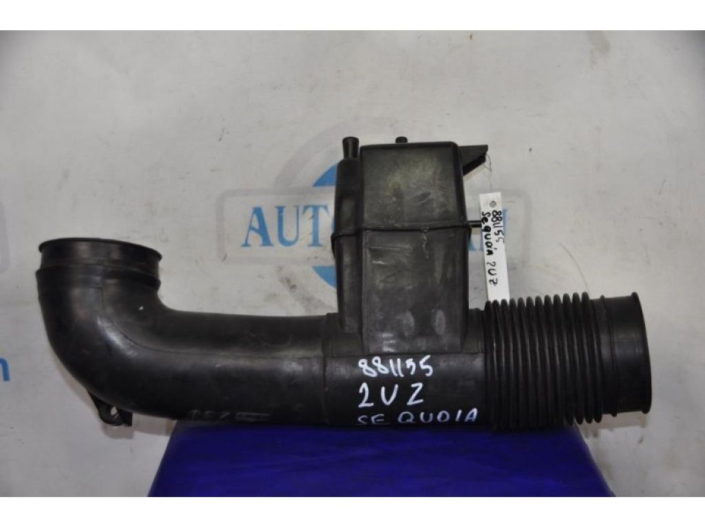 17880-0F010 | Патрубок воздушного фильтра TOYOTA SEQUOIA 01-07 - Фото 2