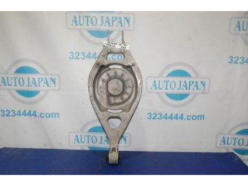 Рычаг задней подвески поперечный нижний лев. INFINITI M35/M45 04-10