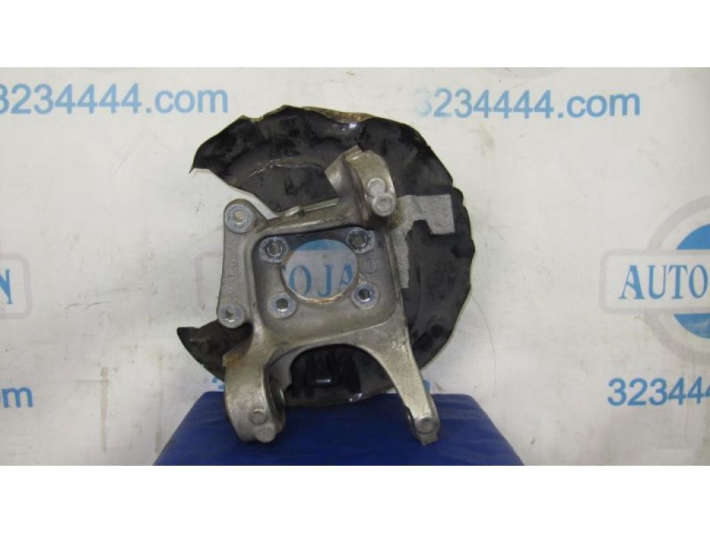 DG9Z-5B759-A | Цапфа задн. лев. FORD FUSION 14-