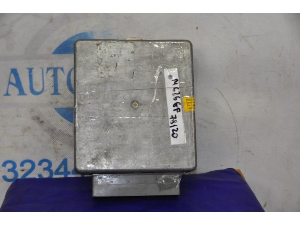 Блок электронный MAZDA 626 GF 97-02
