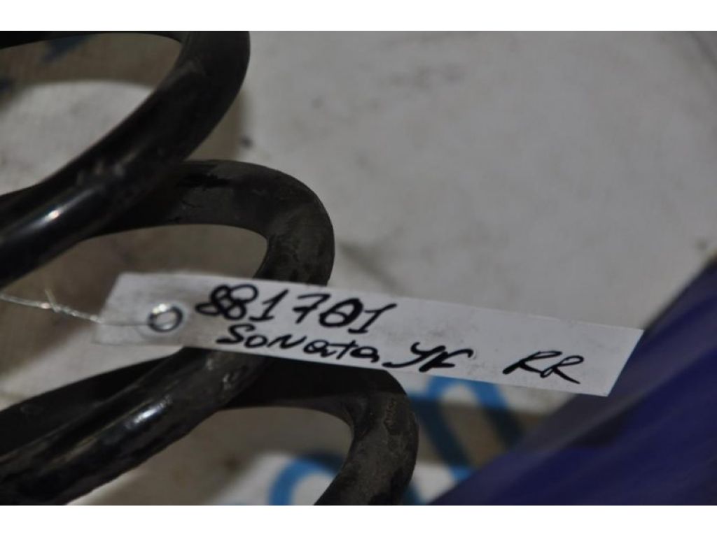 55350-3Q010 | Пружина задньої підвіски прав. HYUNDAI SONATA YF 10-14 - Фото 2