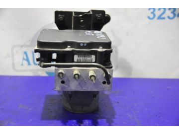 Блок ABS INFINITI M35/M45 04-10
